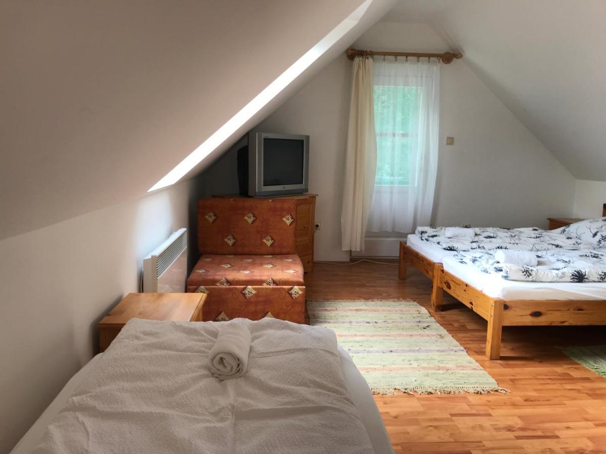 Boróka Vendégház Matrakeresztes Exterior foto